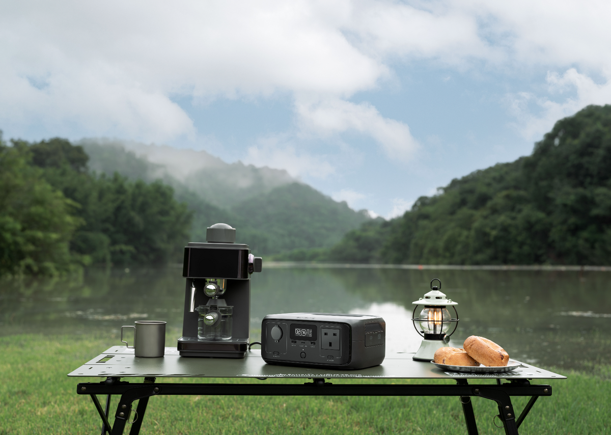 EcoFlow River 3 (UPS) and 45W Type-C Solar Panel