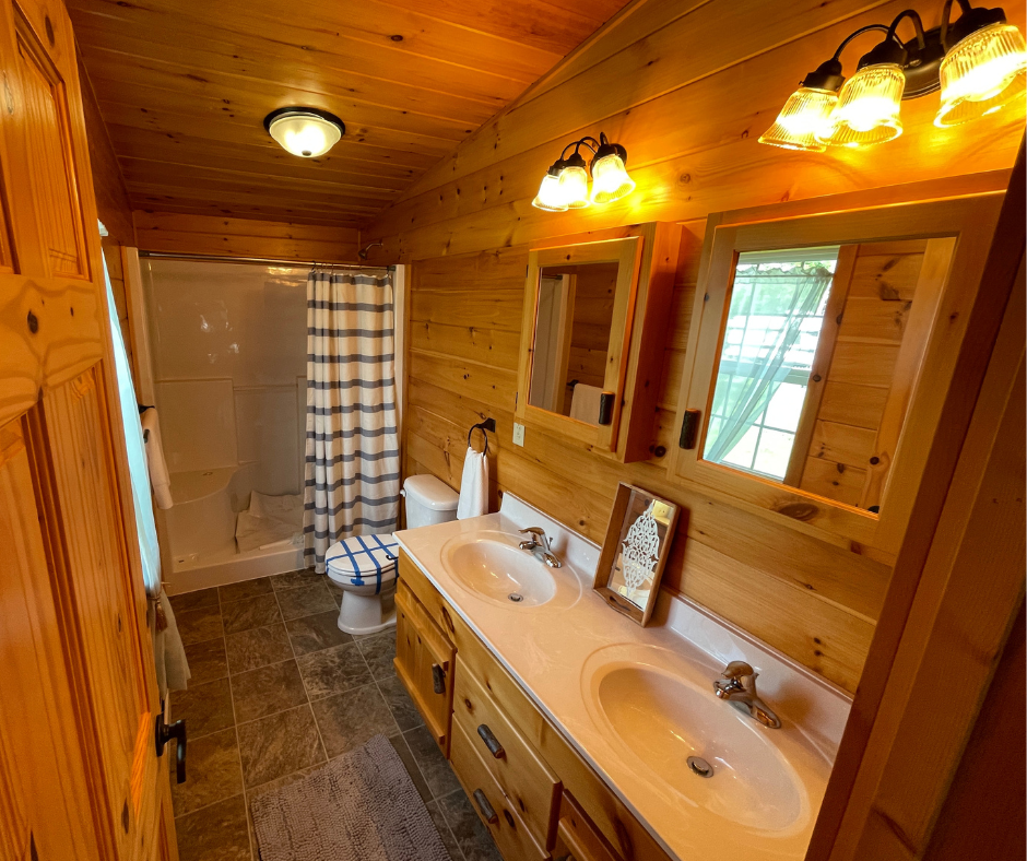 26' x 48' FRONTIER - COZY CABIN