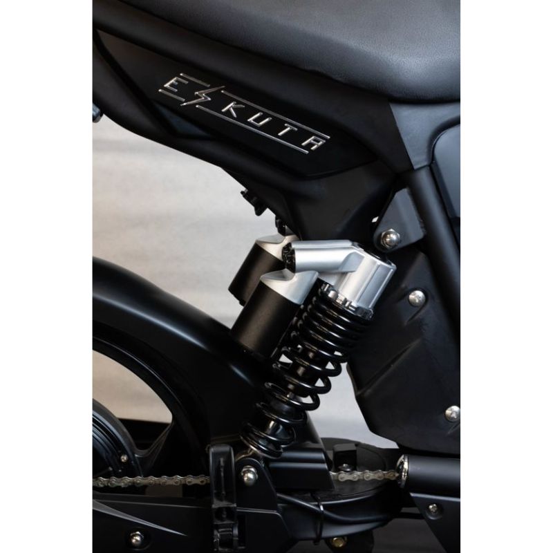 Eskuta SX-250 Series IV Moped Style EAPC Electric Bike 2023