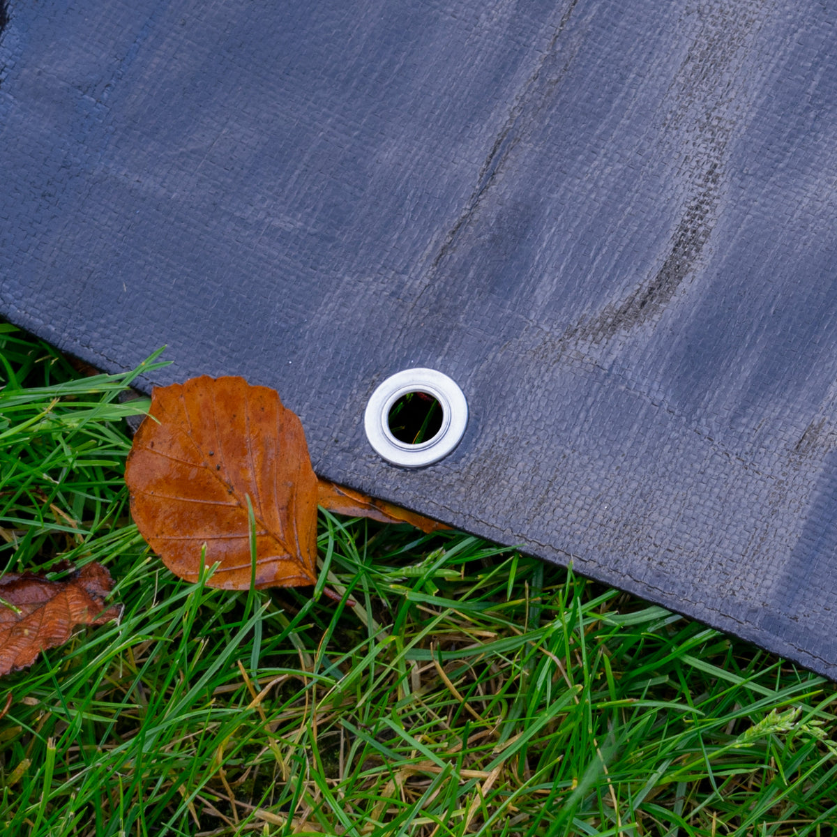 Black/Silver L-Grade Tarpaulin 2m x 3m