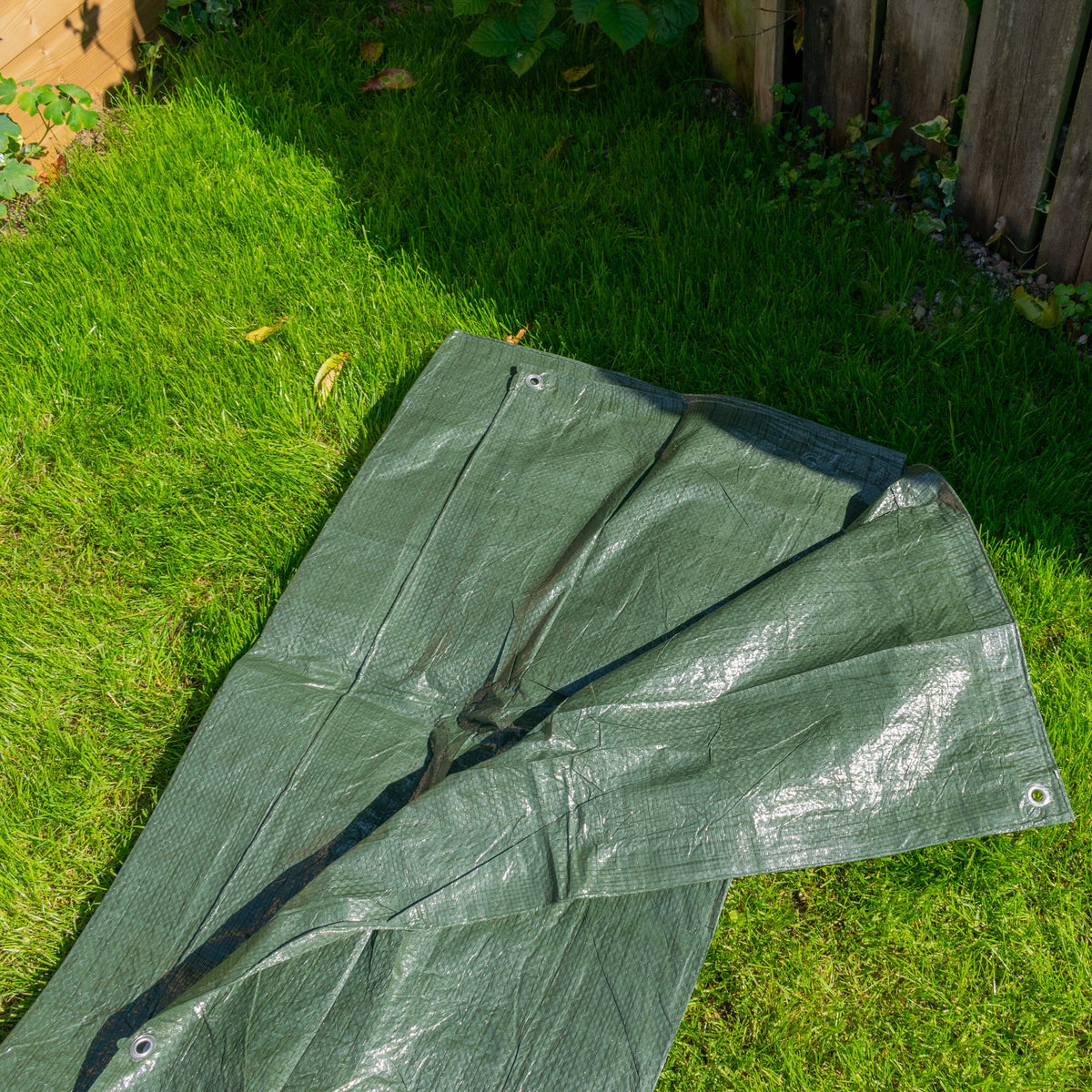 Green S-Grade Tarpaulin 1m x 1m