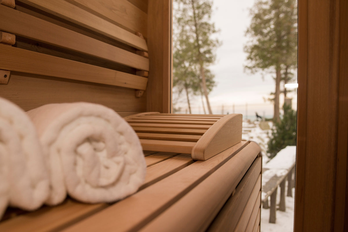 The Luna 8'x8' Sauna