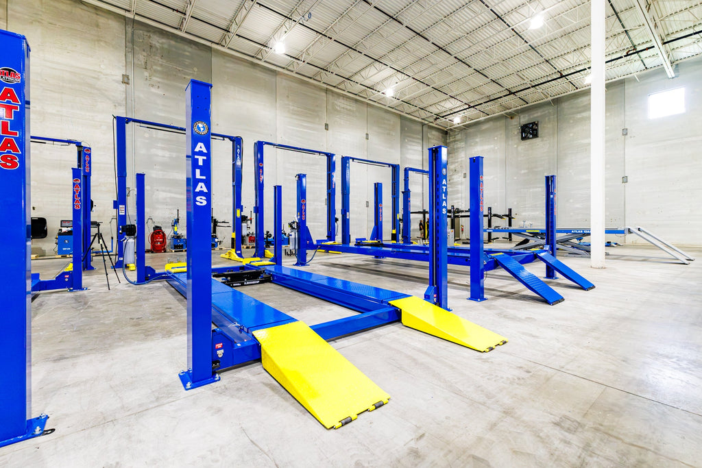 Atlas 414A 14,000 lb Alignment 4-Post Lift with Turntables