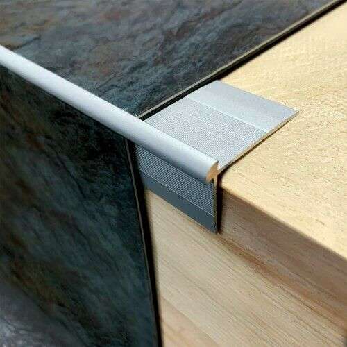 TVC 40 x 26mm Anodised Aluminium LVT Stair Nosing – Outer Corner 3mm Floors