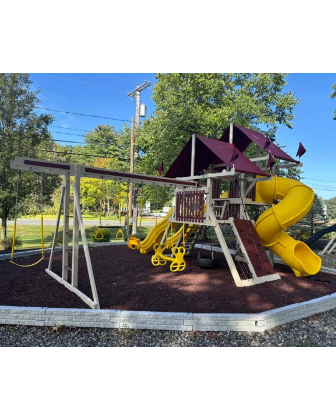 SK-30 MEGA MOUNTAIN CLIMBER PLAYSET - ALMOND/RED/YELLOW
