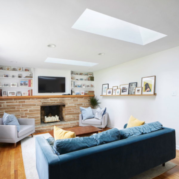 VELUX Solar Powered Venting Curb Mount Skylight - White Solar Powered Shade