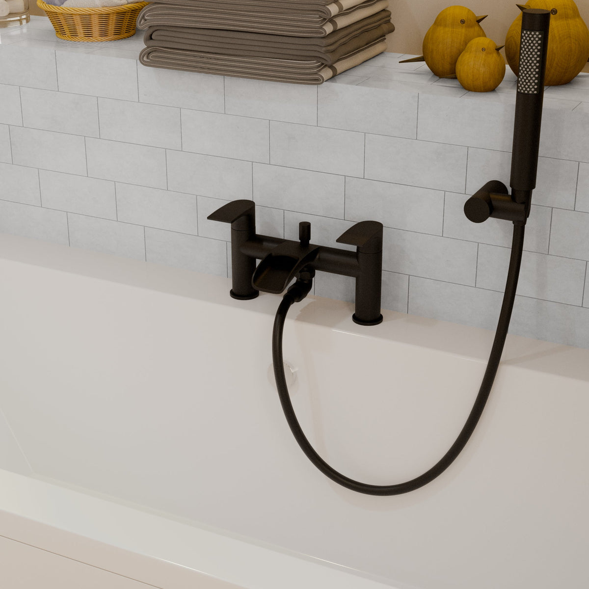 Stream Round Waterfall Bath Shower Mixer Tap