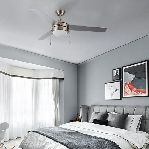 EVERETT 52 Inch 3-Blade Ceiling Fan with LED Light & Pull Chain