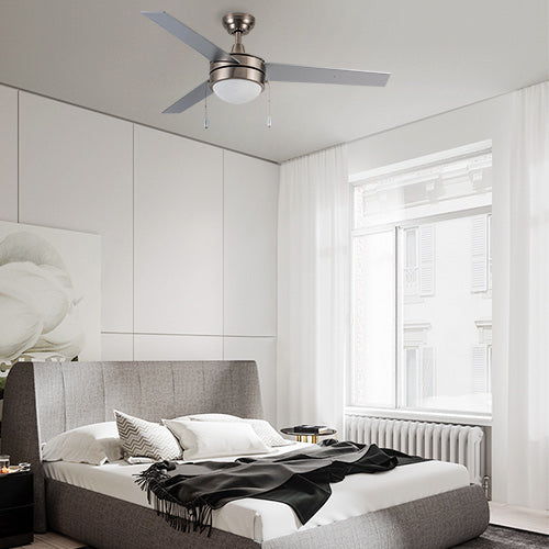EVERETT 52 Inch 3-Blade Ceiling Fan with LED Light & Pull Chain