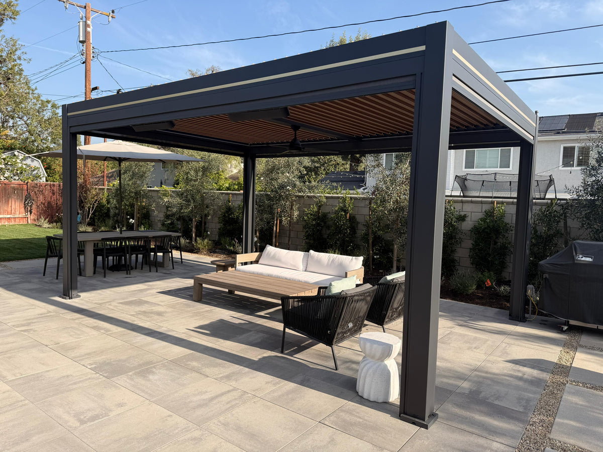 Villa pergola 2.0 - Motorized Louver w/ Edge Lighting