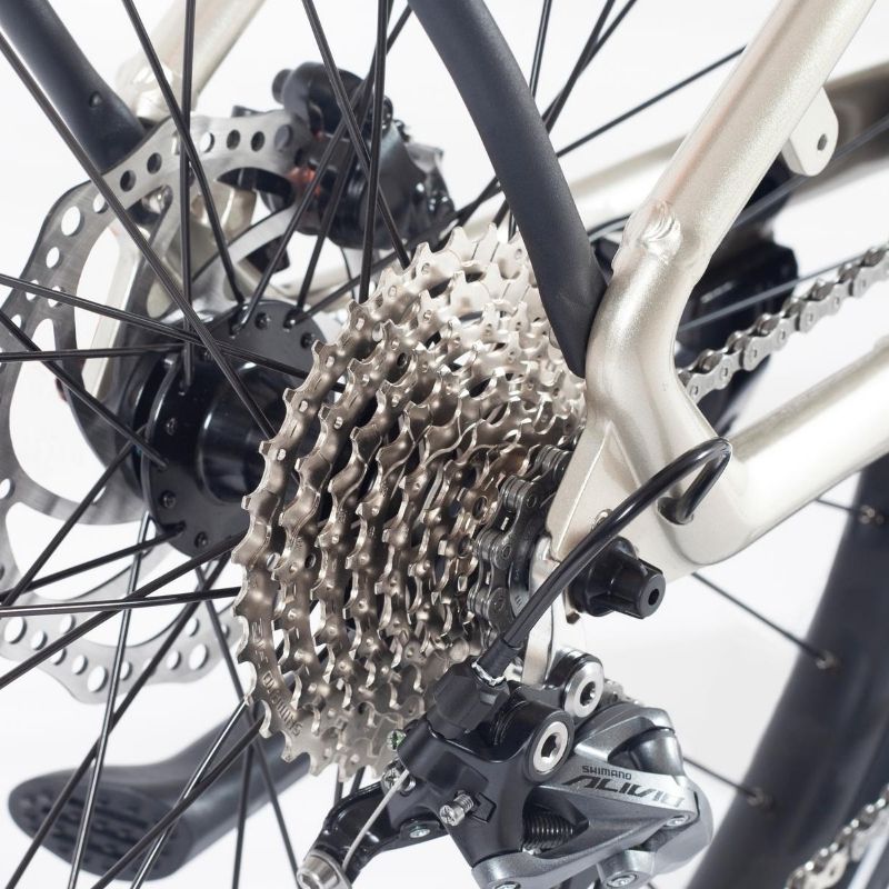 Wisper Wayfarer M7 Mid Drive Step Through Electric Bike