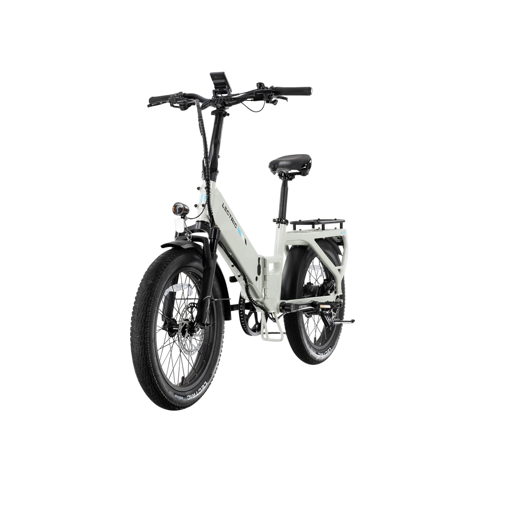 XP4 750 Step-Thru Stratus White eBike [CA]