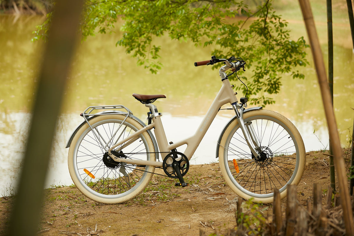 ADO Air 28 Pro and Ultra All-Rounder Urban Step Through Electric Bike 250w