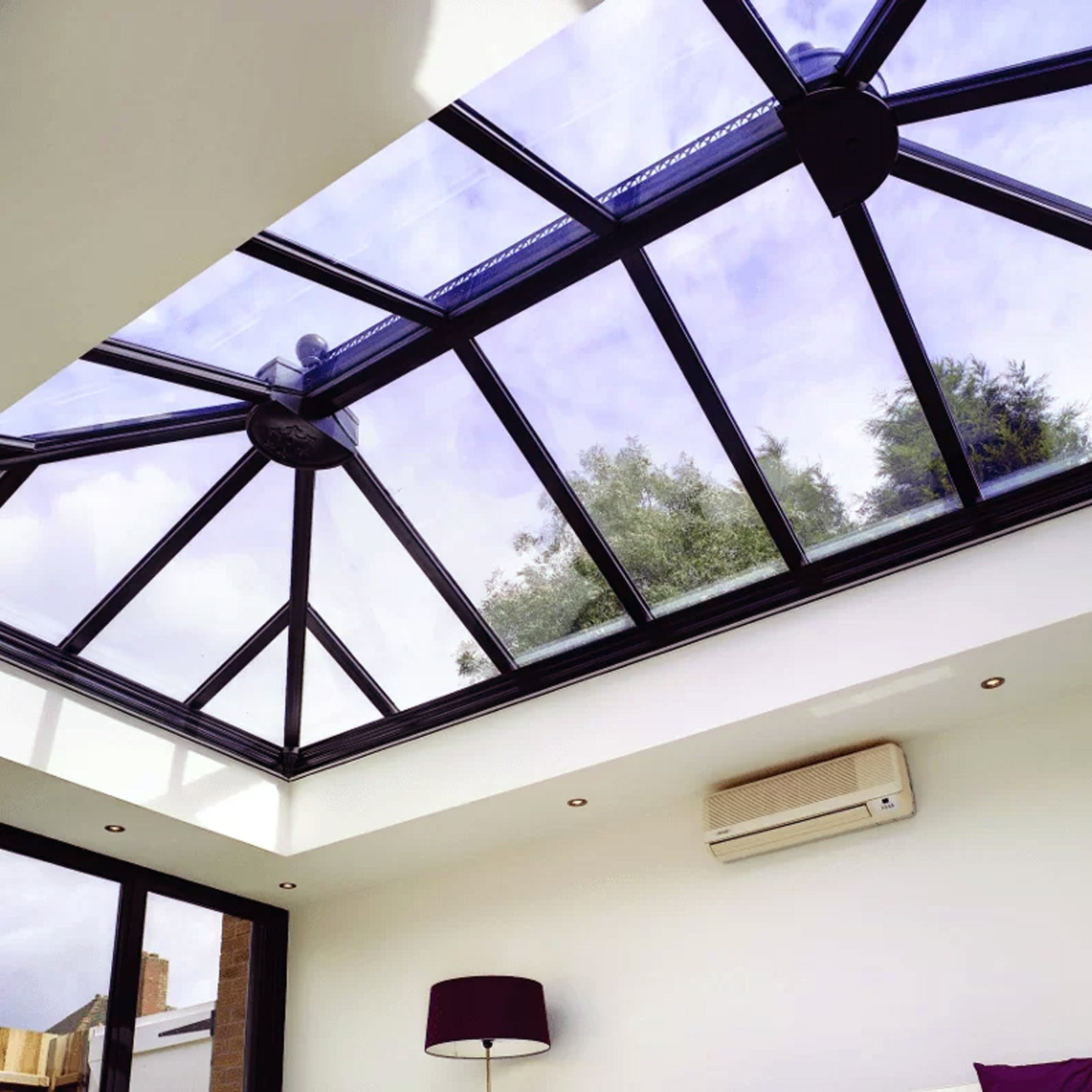 Ambi-Neutral/Low-E Triple-Glazed Toughened Glass Unit (0.7u)