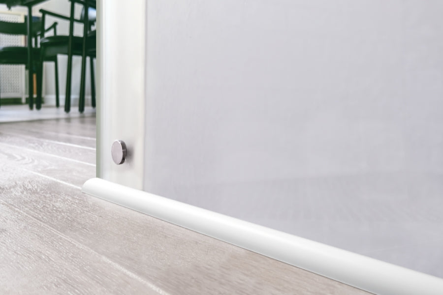 1m & 2.5m Length – uPVC 13mm Quadrant Trim Moulding Decorative Flooring Window Edge Beading Worktop Strip
