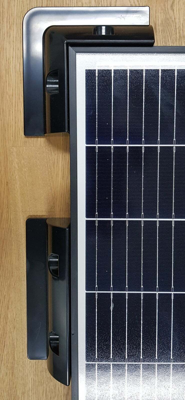 Exotronic Black Solar Panel ABS Plastic Corner plus Mid Brackets