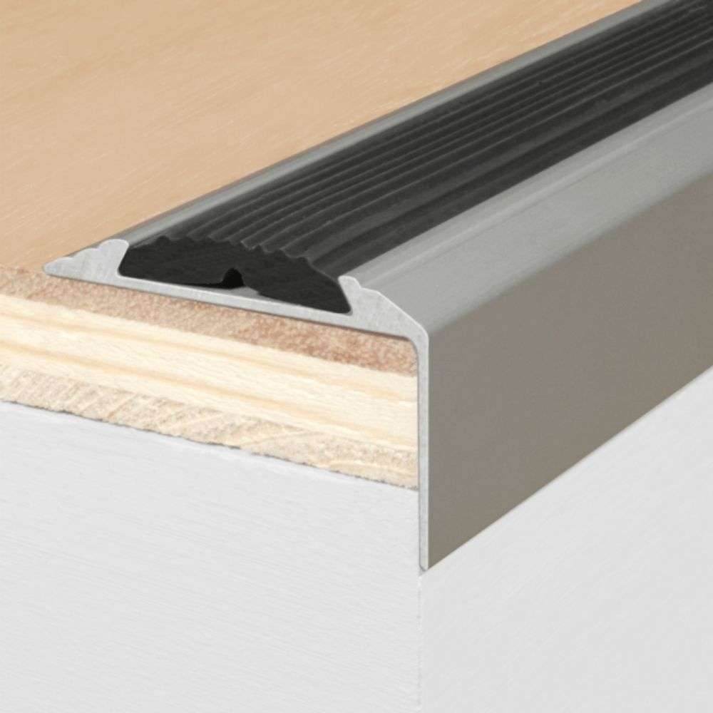 15 Pack A38 Screw Fit Non-Slip Stair Nosing 0.9m – Anodised Aluminium with Black Rubber Grip