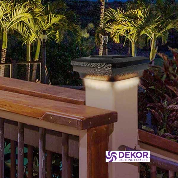 Dekor Savvy Solar Post Cap Lights