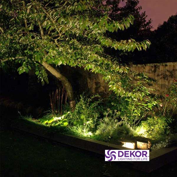 Dekor Well Uplight