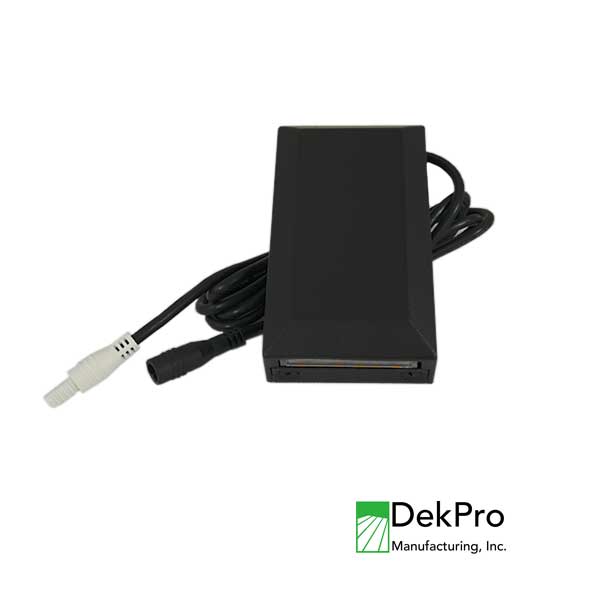 DekPro Effex Vertical Post Light