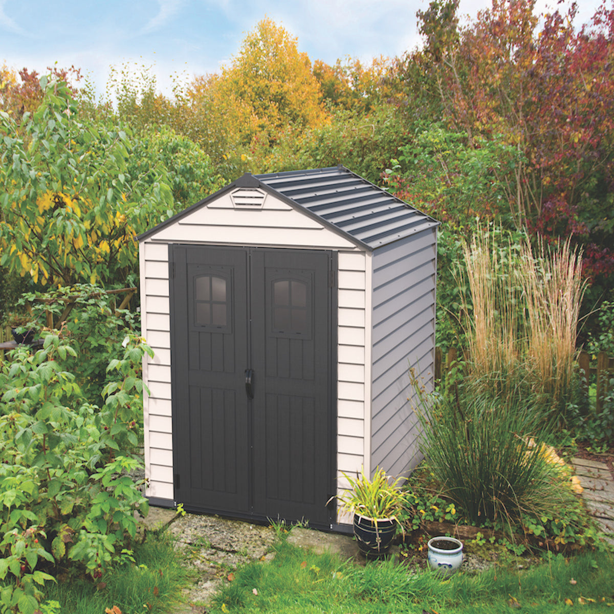 DuraMax 7ft x 7ft StoreMax Plus Vinyl Shed with Molded Floor 30325