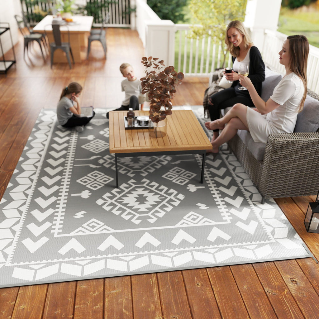 9' x 12'  Patio Reversible Outdoor RV Rug with Carry Bag, Rhombus Patchwork, White & Grey