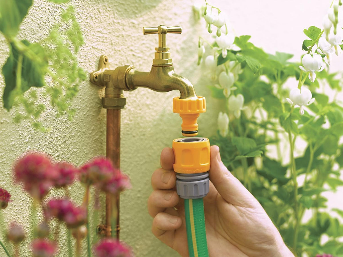 Hozelock Hose Connector with Soft Touch & Leak-Proof Grip