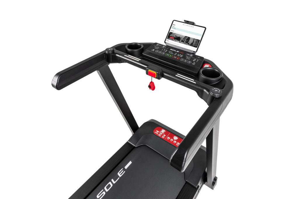 SOLE F50 Treadmill