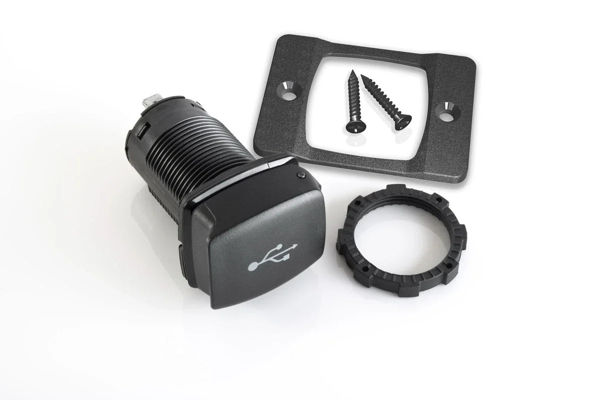 Scanstrut Flip Pro Fast Charge USB-A & USB-C Socket with Bezel