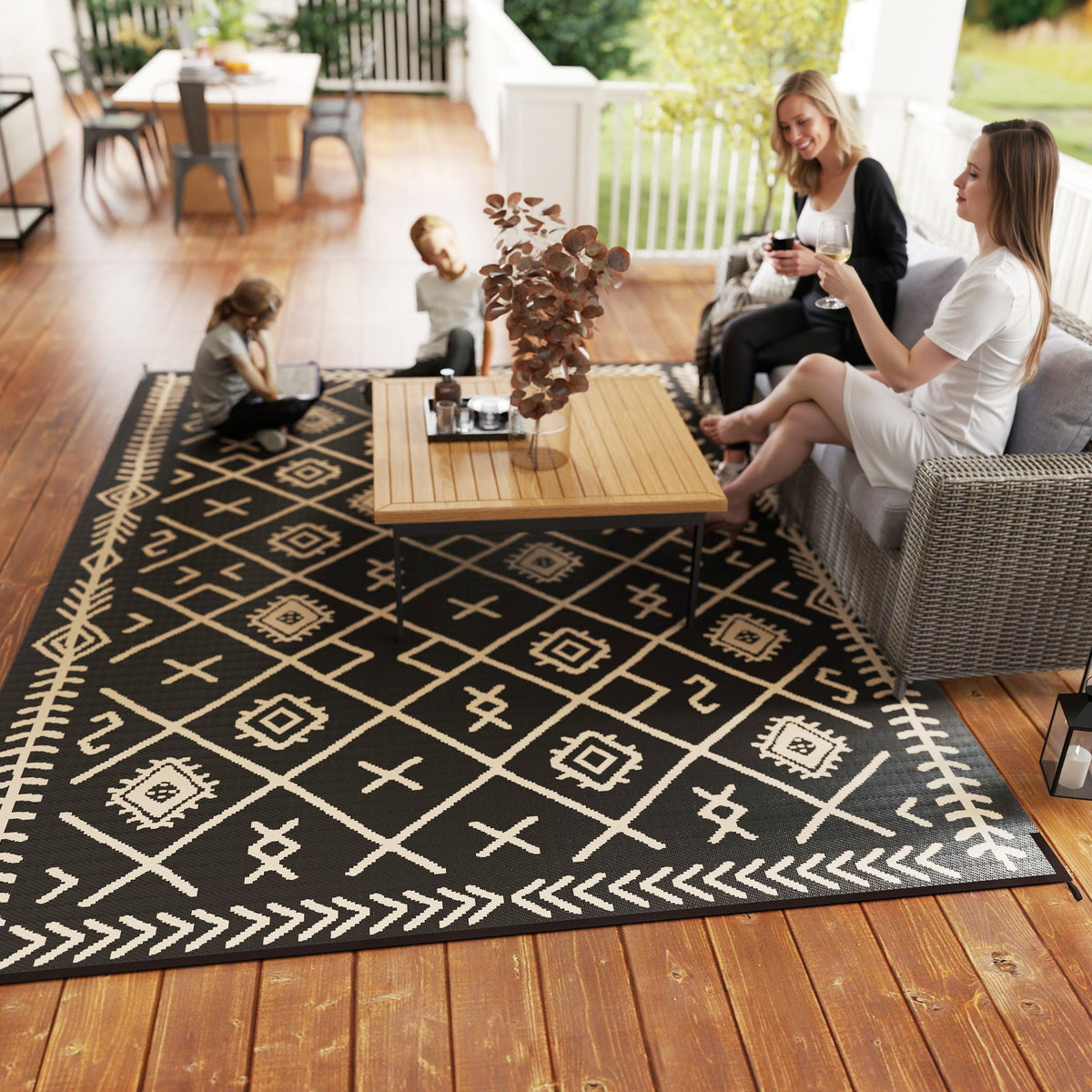 9' x 12' Reversible Outdoor Rug, Waterproof Plastic Straw with Carry Bag, Black & Beige Rhombus