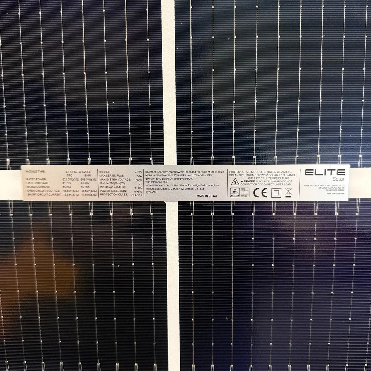 625W Bifacial Solar Panel N-Type Dual Glass 23.1% | ET Solar
