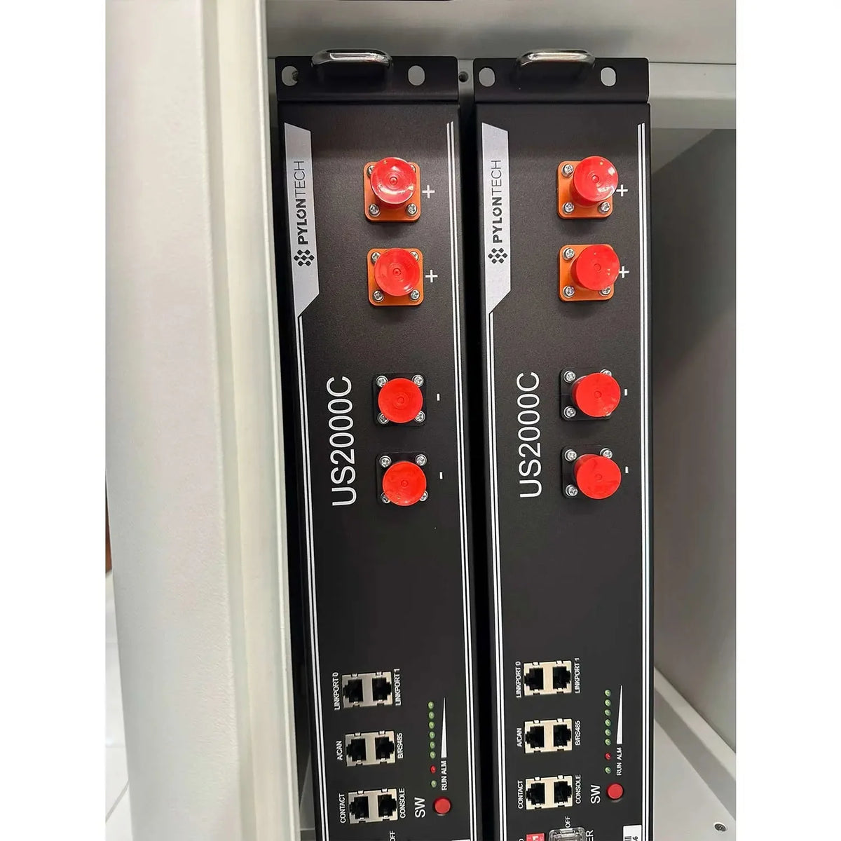 Lithium Battery Cabinet 15kWh 48V | Pylontech US2000C