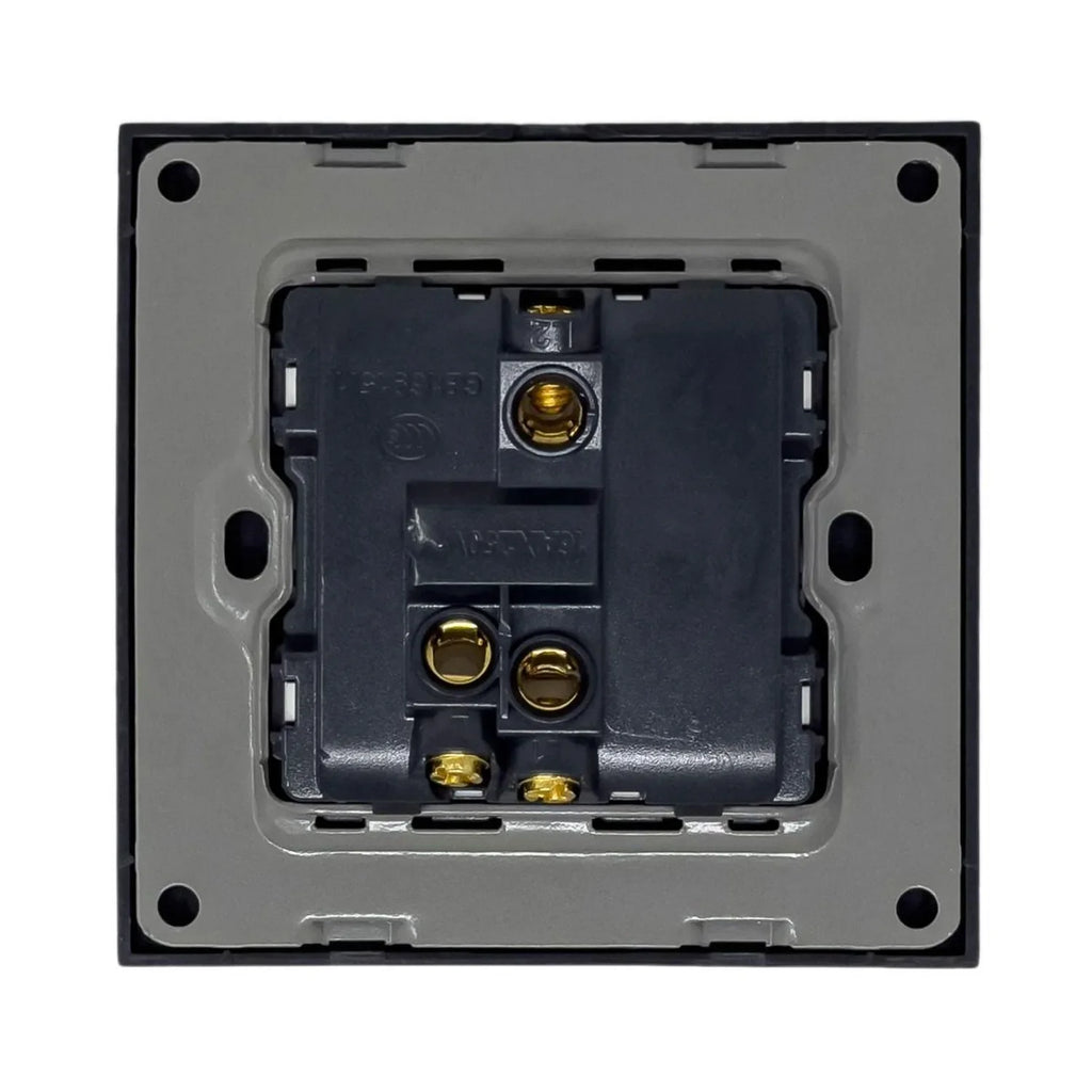 16AX 1-Gang 2-Way Light Switch Black | Ledison
