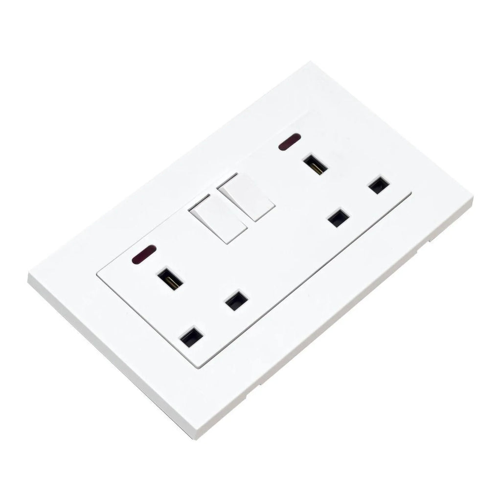 13A 2 Gang Switched Socket White | Ledison