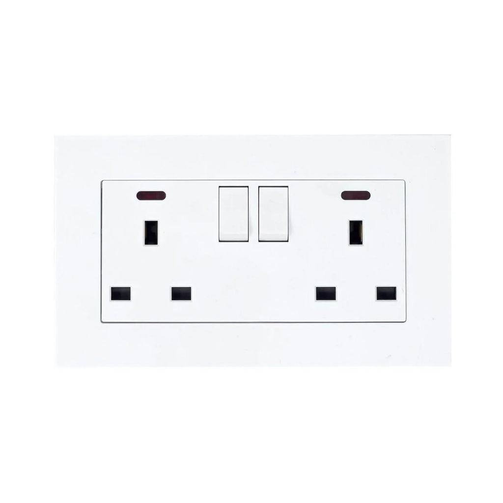 13A 2 Gang Switched Socket White | Ledison