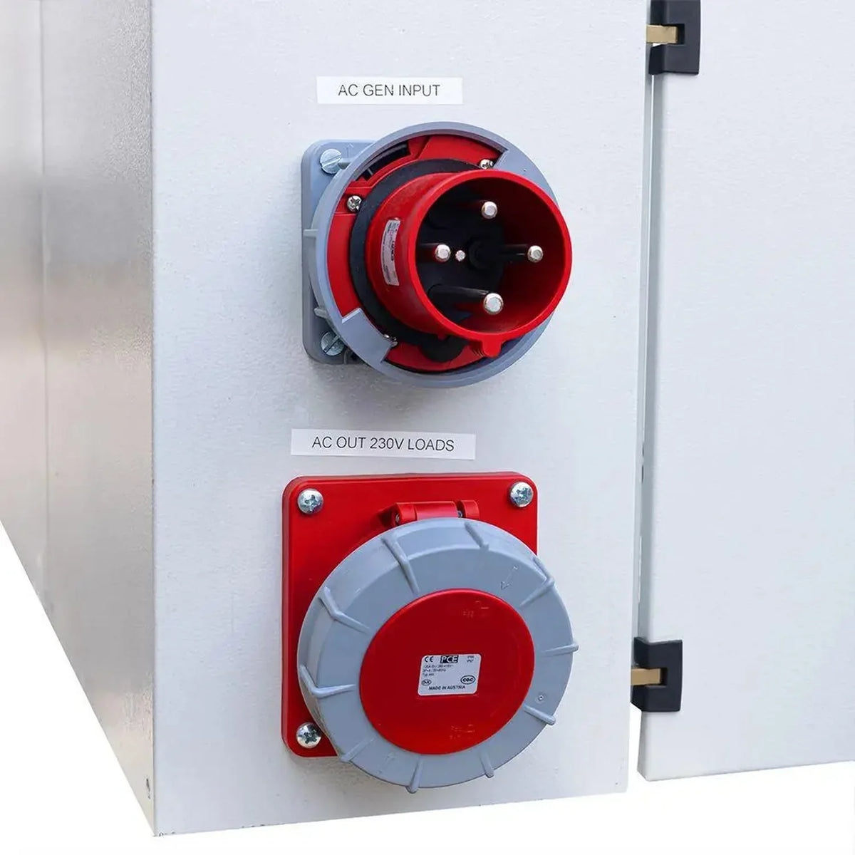 Triple Silent Off-Grid Power Cabinet 15kW/24kW | Conversol MAX