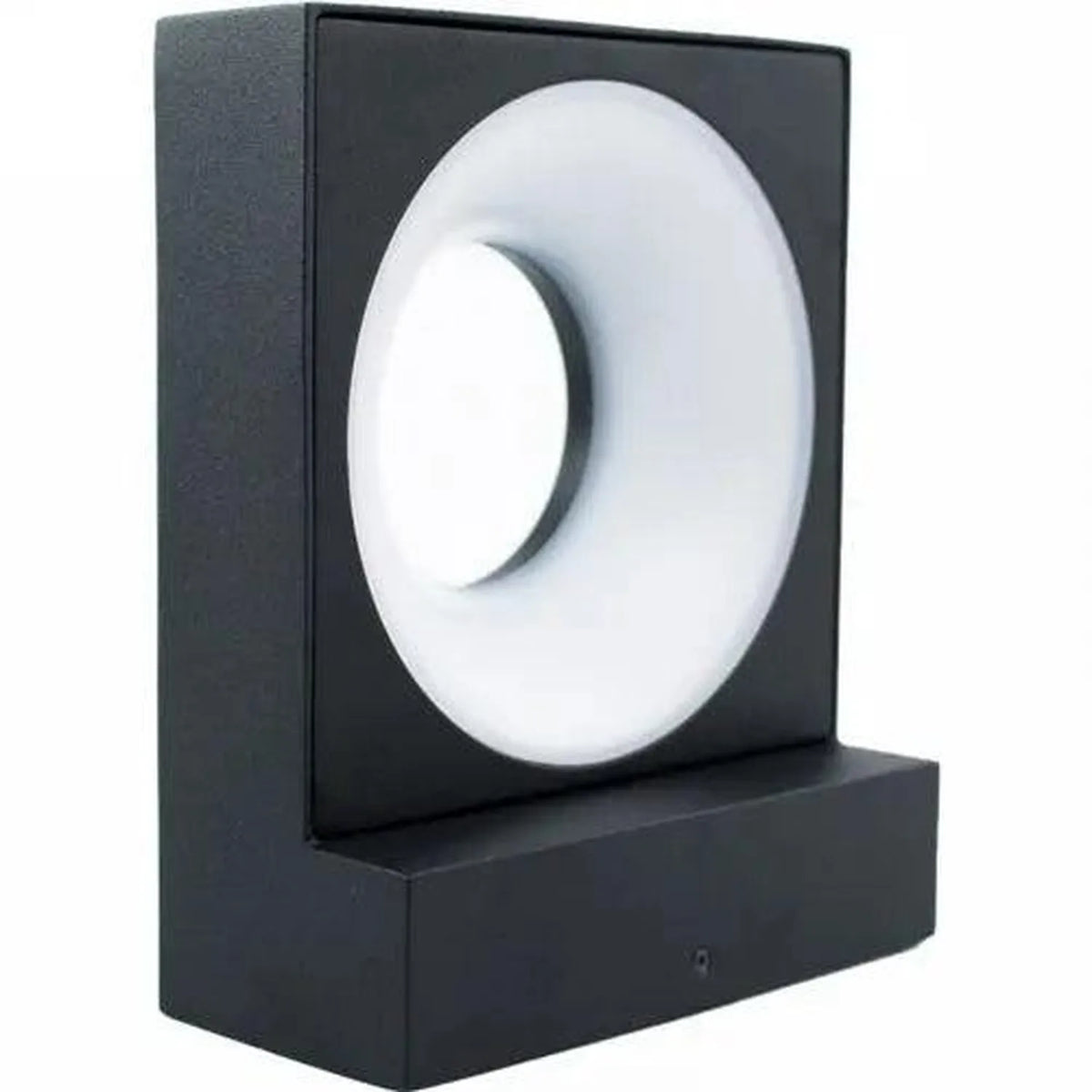 Etna 8W LED Wall Lamp IP65 670lm | Ledison