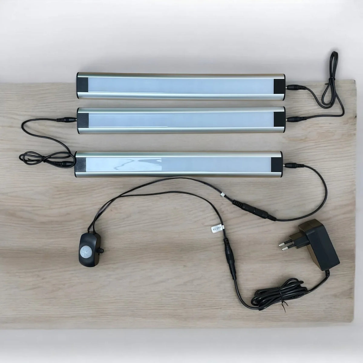 LED Cabinet Kit 12W with PIR Motion Sensor | Ledison T5