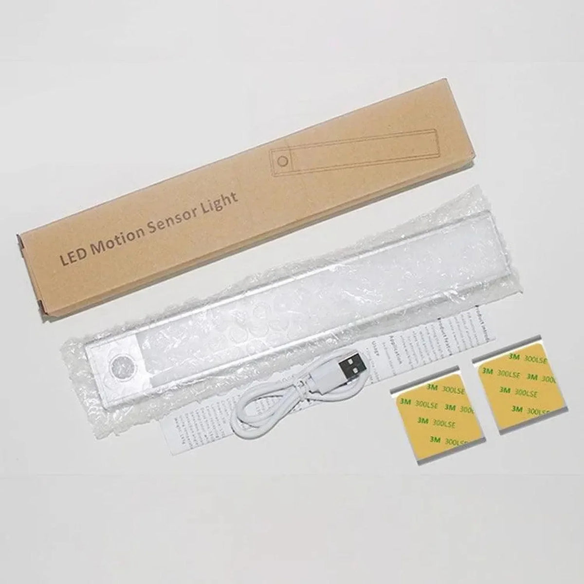 LED Blade 40.5cm Battery Powered Under Cabinet Light | Ledison