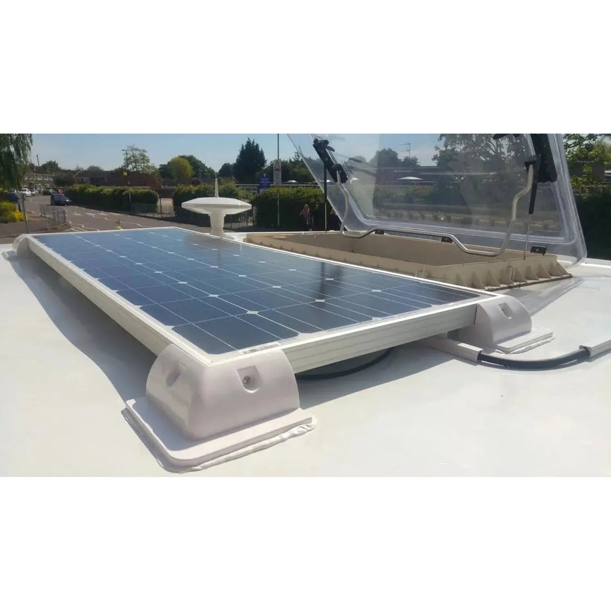 Mobile Power Station 1600W | Victron EasySolar AGM Solar Kit