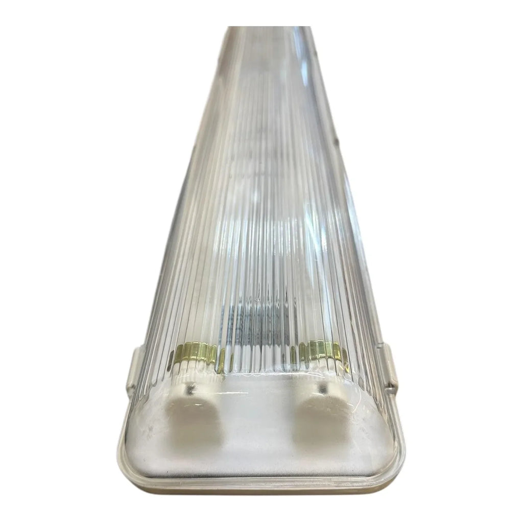 T8 LED Tube Light Fitting 150cm 44W IP65 5500K | Ledison
