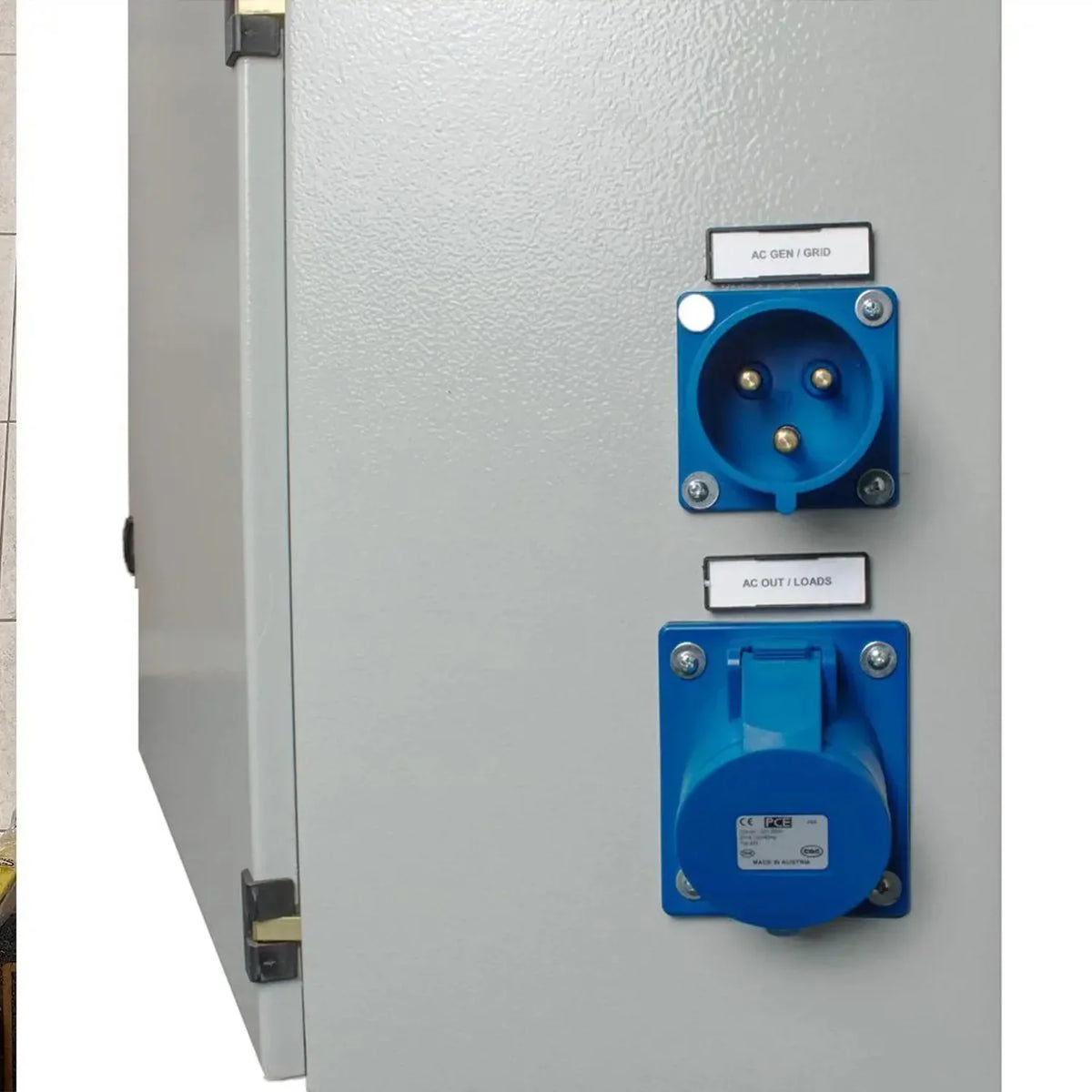 Silent Power 11kW Off Grid Inverter Cabinet 48V | Conversol MAX III