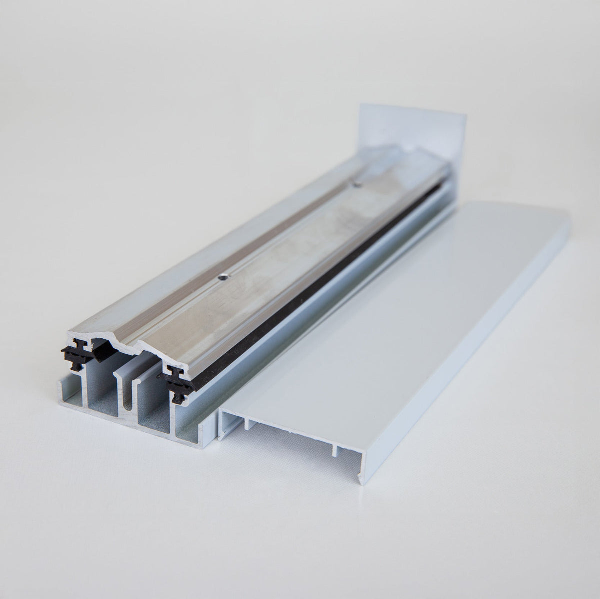Solvera Pro Interior Rafters