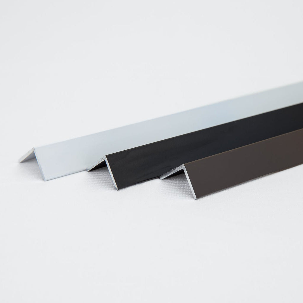 Solvera Pro Polycarbonate Support Angle
