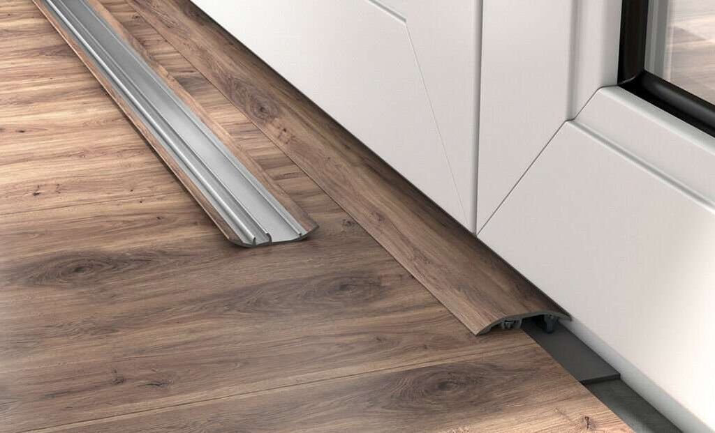 Aluminium Floor Edging Strip Door Threshold Adjustable for Smooth Floor Transitions S16