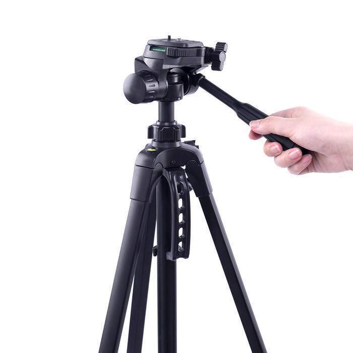 KickAss Tripod for Camera and Cinema Projector