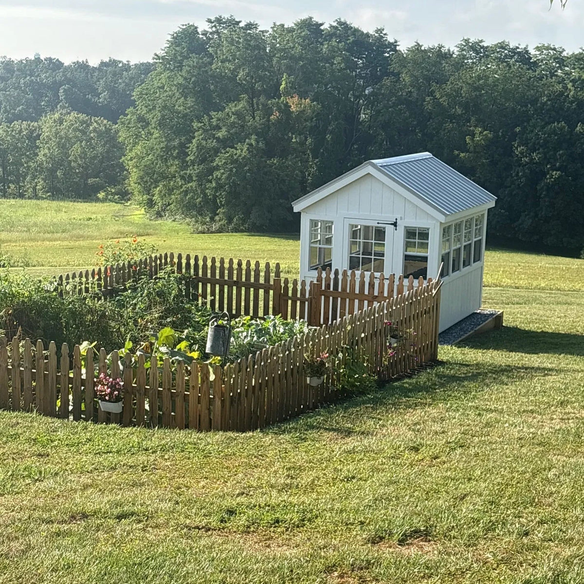 8x12 Greenhouse w/Metal Roof