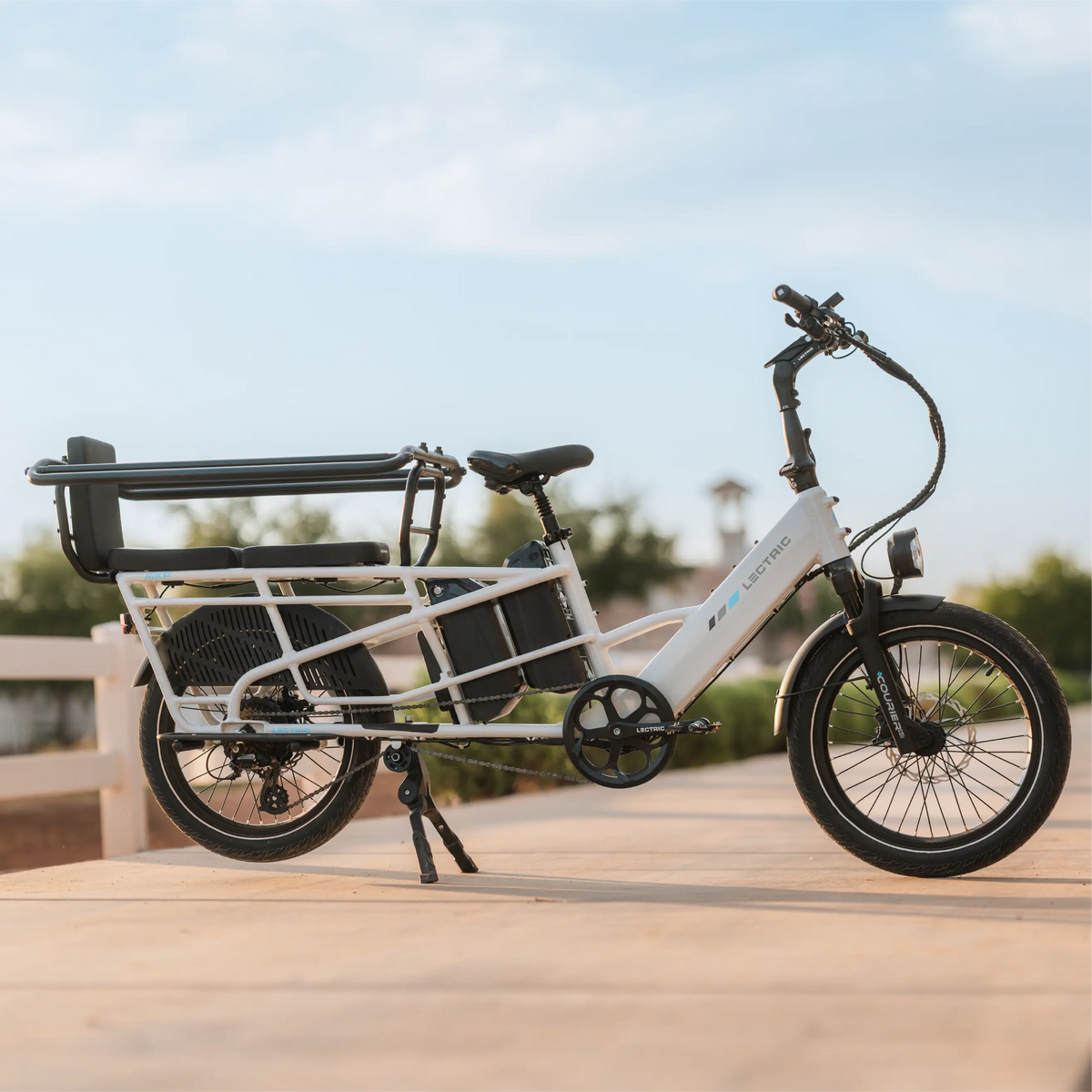 XPedition2 Stratus White Dual-Battery + FREE Running Boards, Cushions, Elite Headlight, Suspension Seat Post, Orbitor, XL Cargo Panniers ($744 Value)